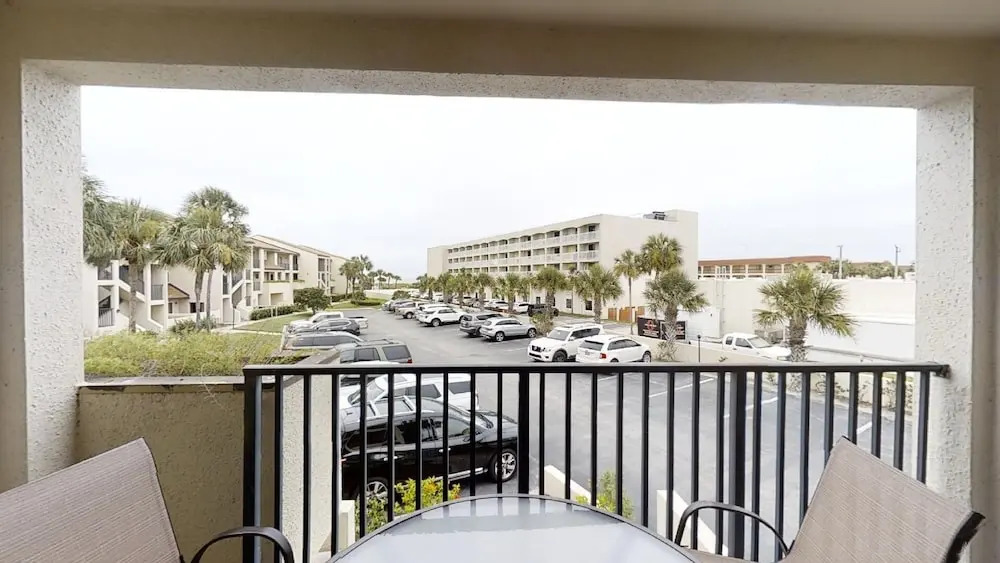 Ocean S 3 2 Bedroom Condo