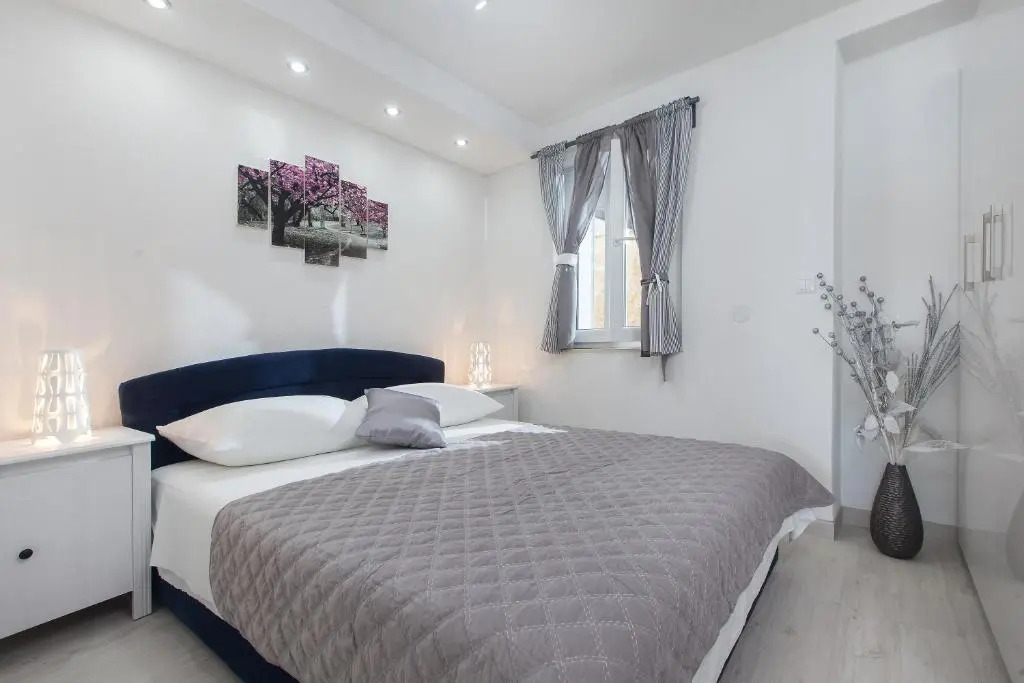 Apartments Orka