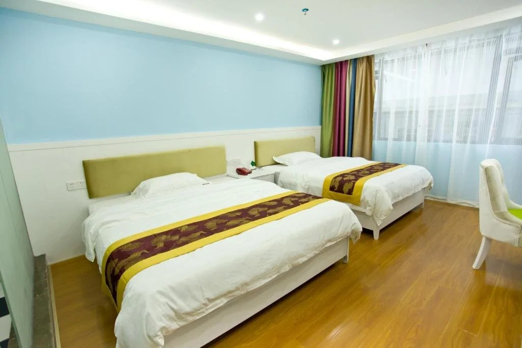 Wei Yi Theme Hotel