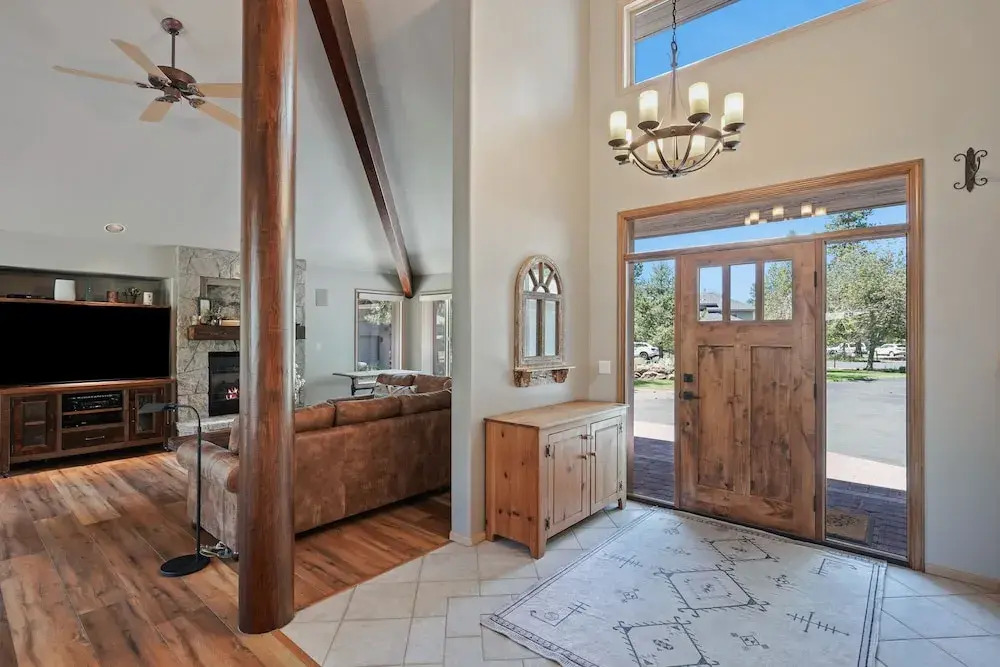 10 Dogleg 4 Bedroom Home by Redawning
