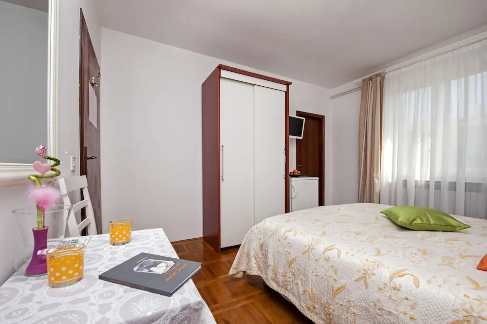 Rooms Stefania