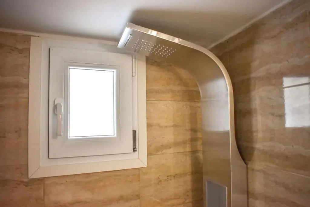 La Maison Plakes 3 BDR Apt
