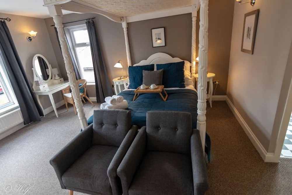 Wyndgrove House B&B