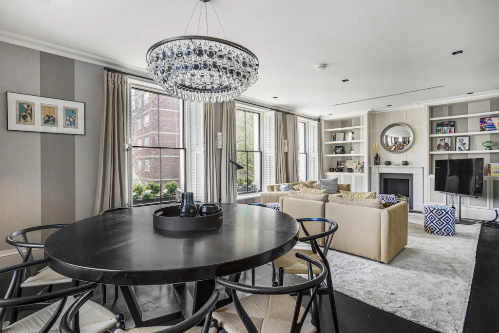Luxurious Apartment - Denyer Street