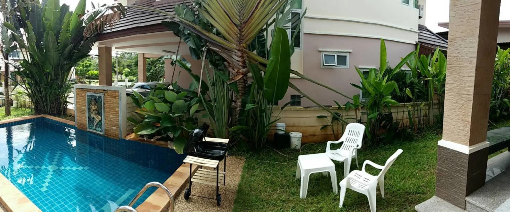 June Pool Villa