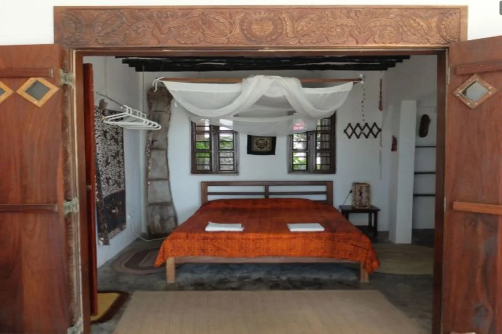 Mango Beach House