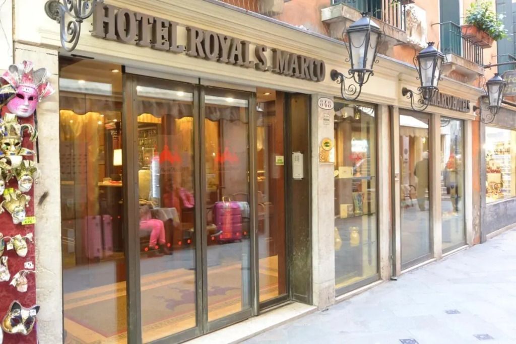 Отель Royal San Marco