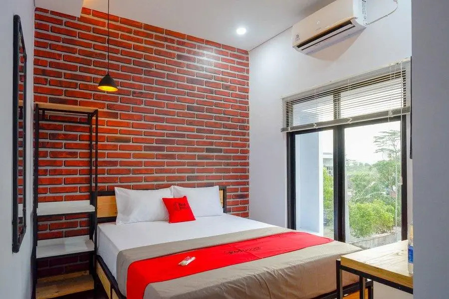 RedDoorz near Universitas Muhammadiyah Purwokerto