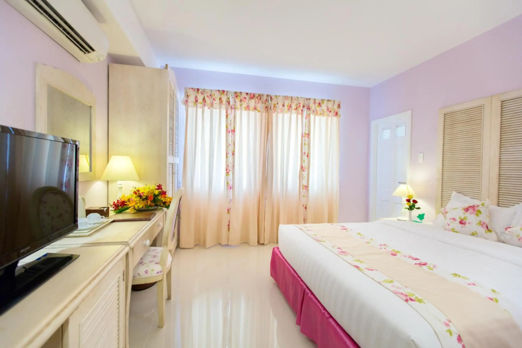 Hotel L Odeon Phu My Hung
