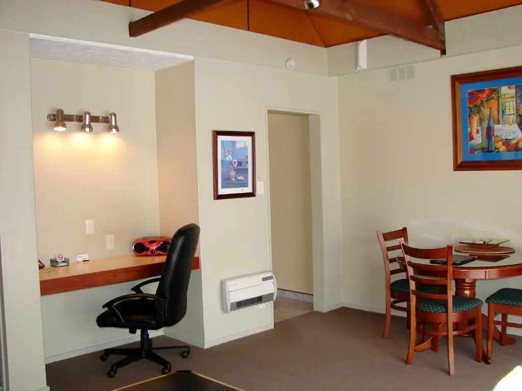 193 Aorangi Manor Motel