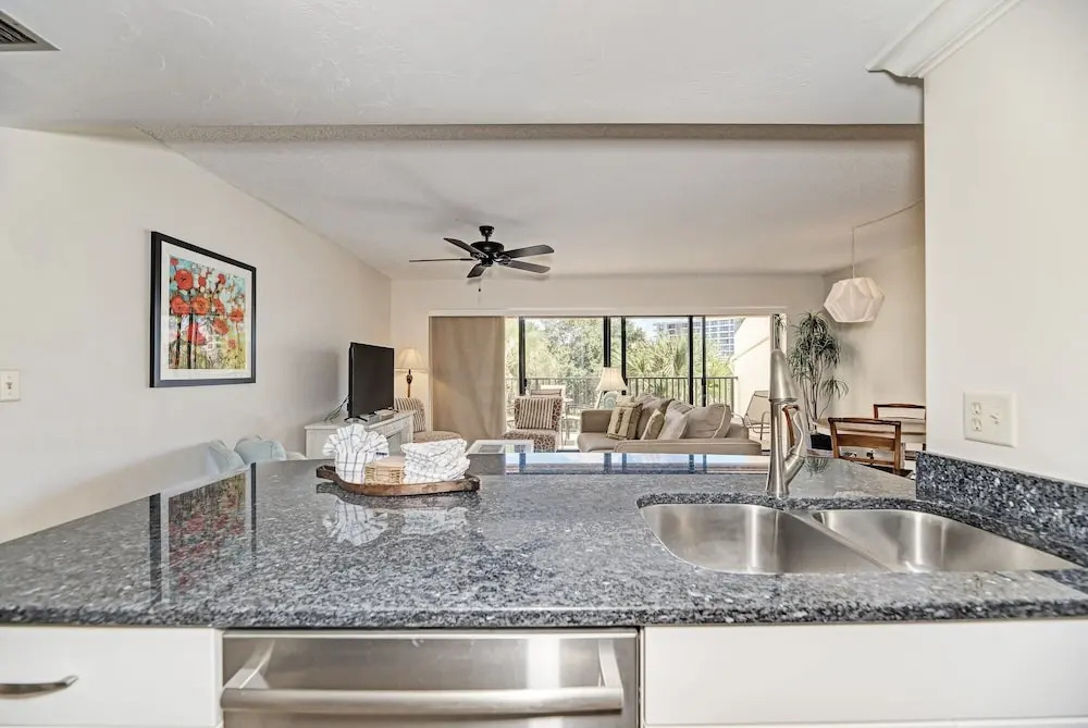 Midnight Cove Ii 831f - Beautiful Vacation Rental! 2 Bedroom Condo