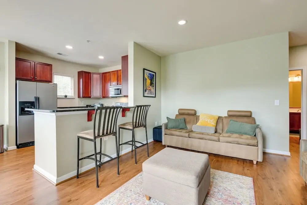 Capitol Heights Apartment ~ 8 Mi to National Mall!