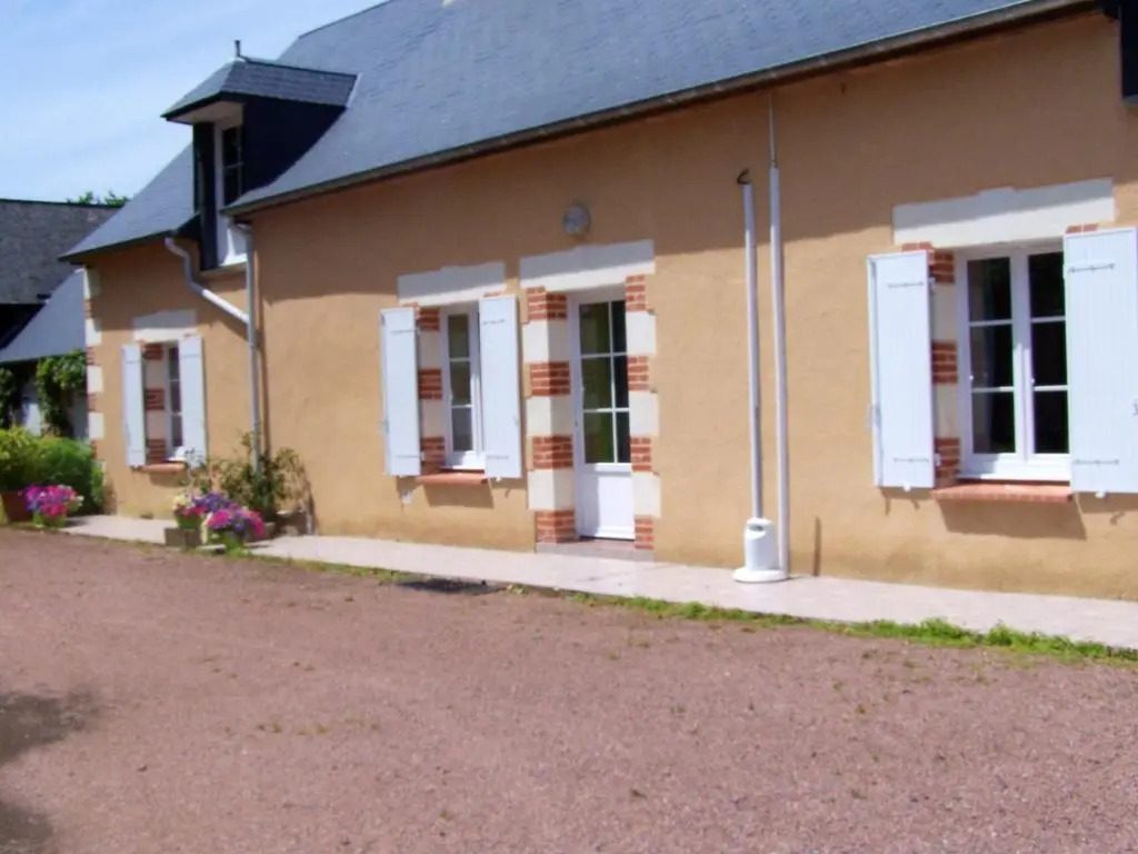 Maison de 2 chambres avec jardin amenage et wifi a La Chapelle aux Choux