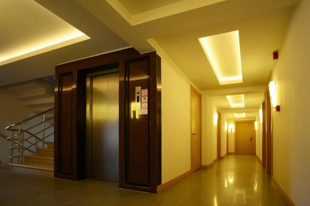 Maris Beach Hotel