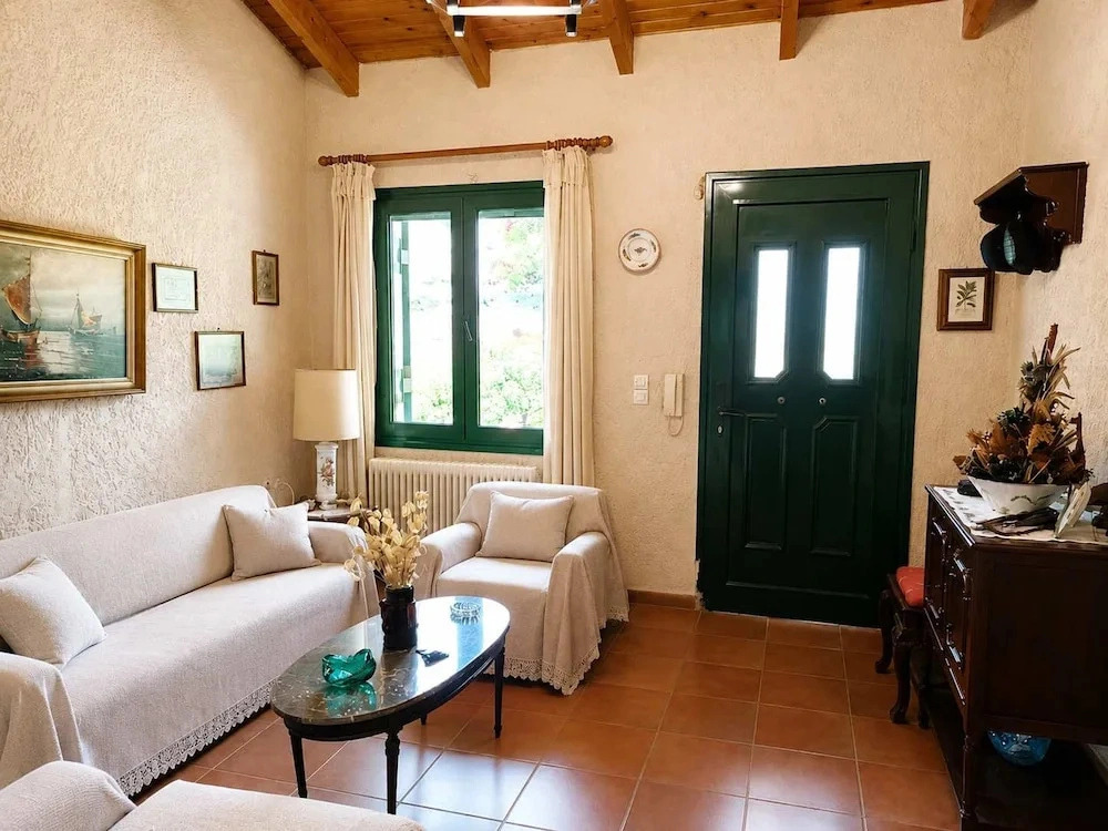 Perivolakia Garden View - Rafina Stay Near Airport