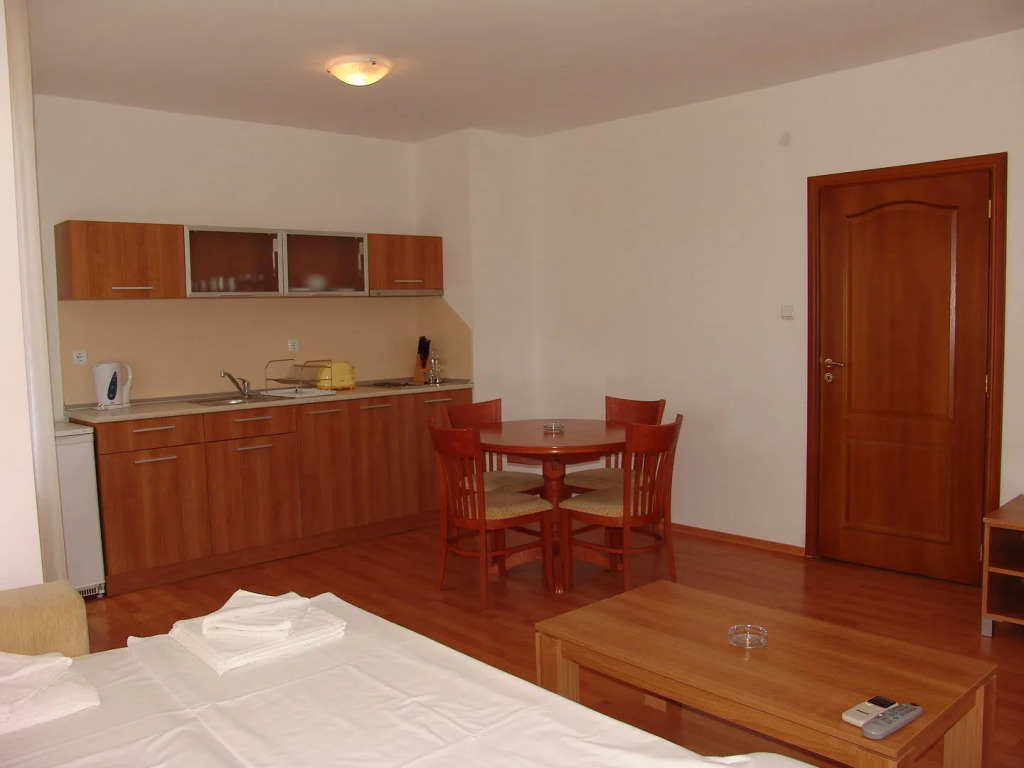 Apart Hotel Efir