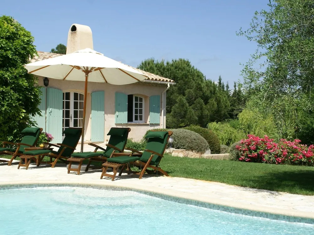 Stunning Villa With Heated Swimming Pool, air Conditioning and Large, Private, Enclosed Garden