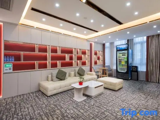 Zhongqing Hotel ( Yong'an South Station Hydropower & Electric Power College Branch)
