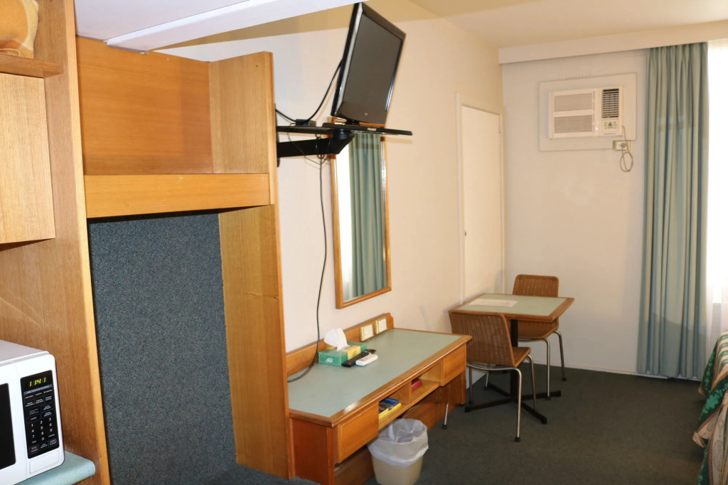 Hermitage Motel
