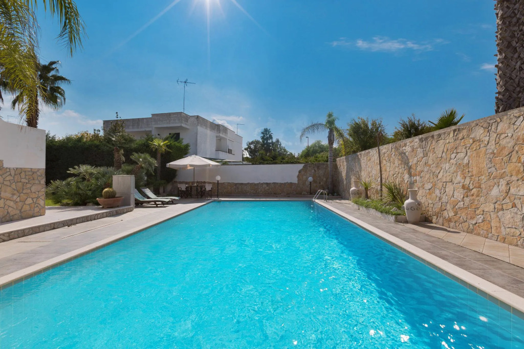 Villa Goccia by BarbarHouse