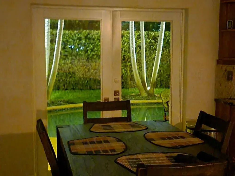 Shangri-la 3 Bedroom Home by RedAwning