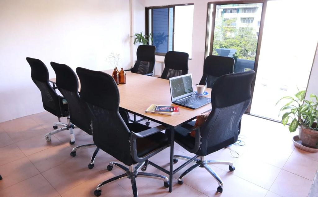 In The City Co-Living & Co-Working Space - Hostel