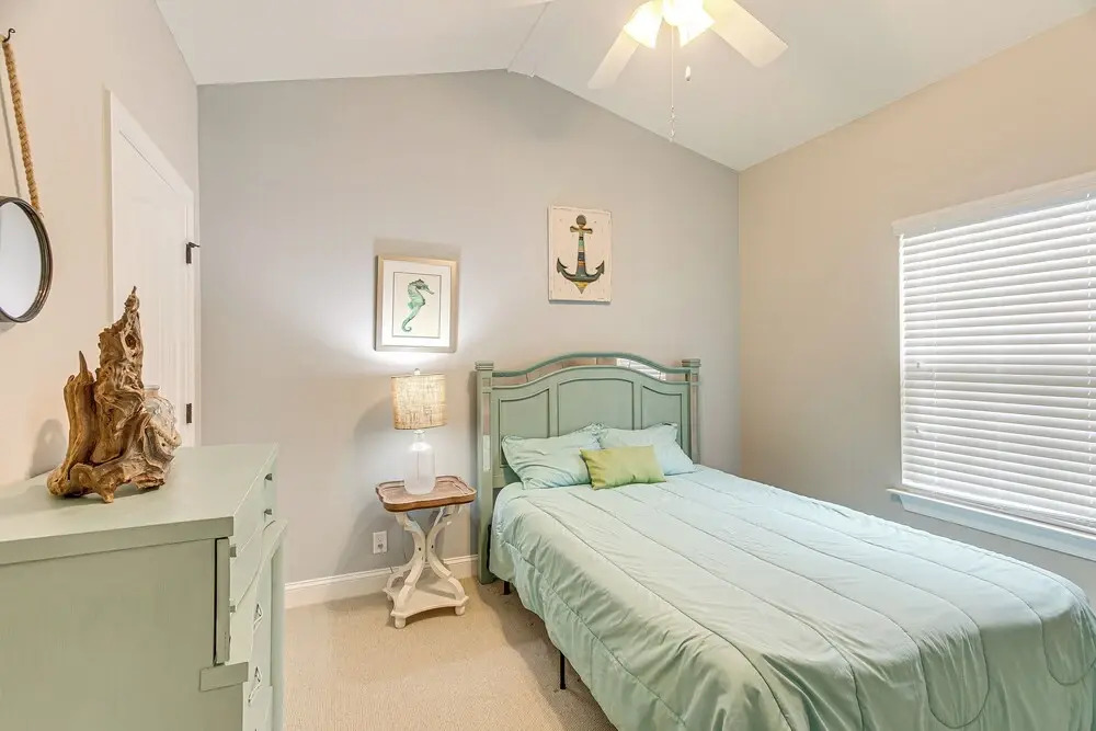 St Simons Island Haven: Screened Porch, Pond View!