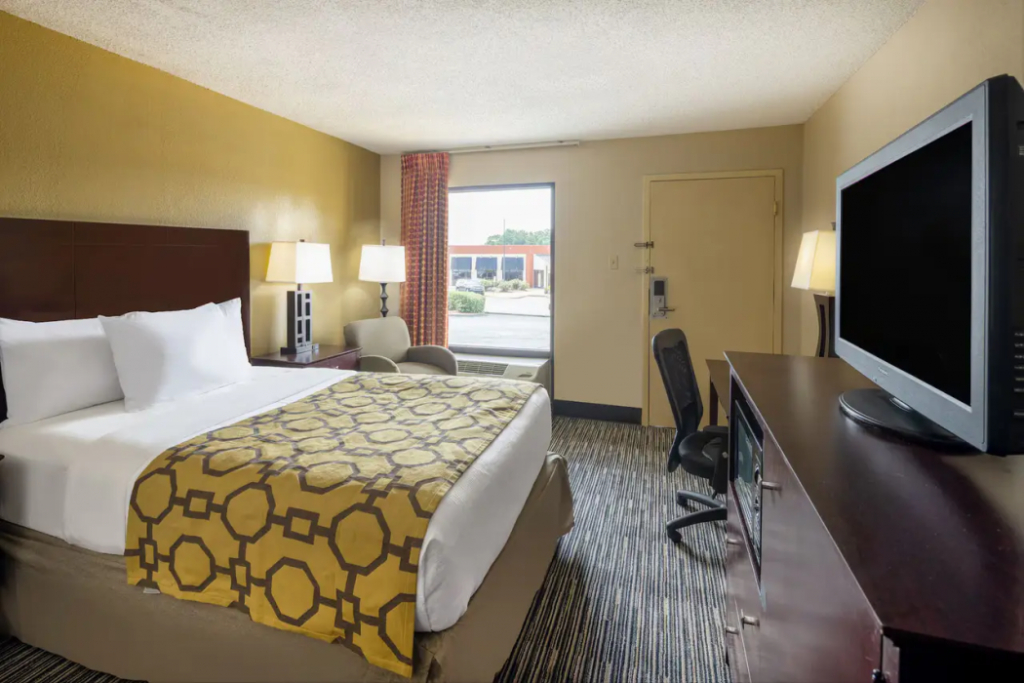 Park Inn by Radisson, Columbus State University Area