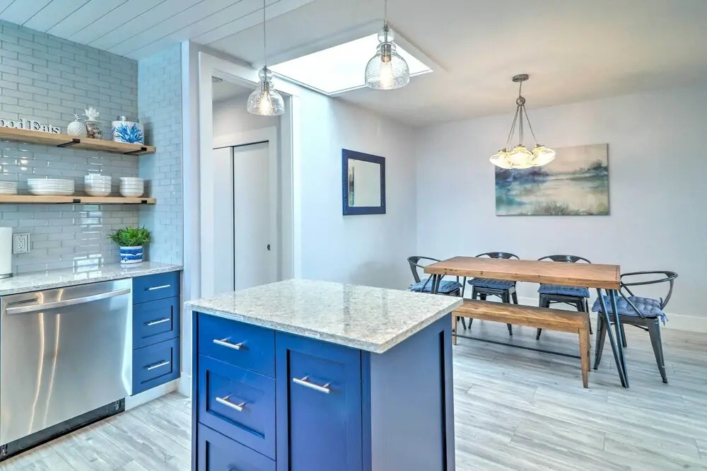 Immaculate Long Beach Apt w/ Gorgeous Kitchen