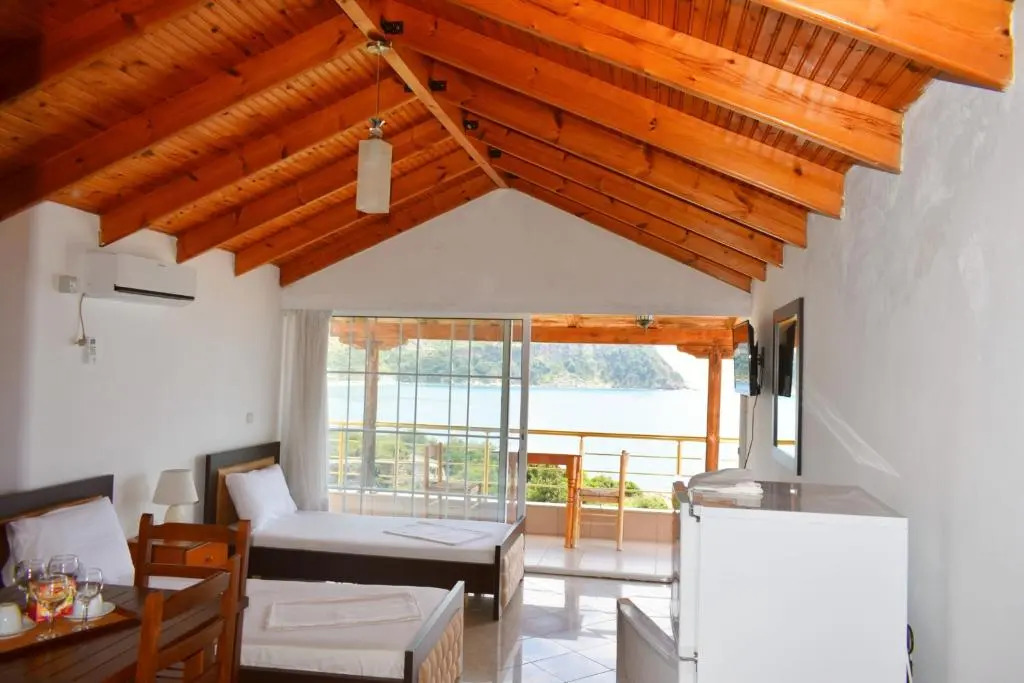 Ionio Rooms II