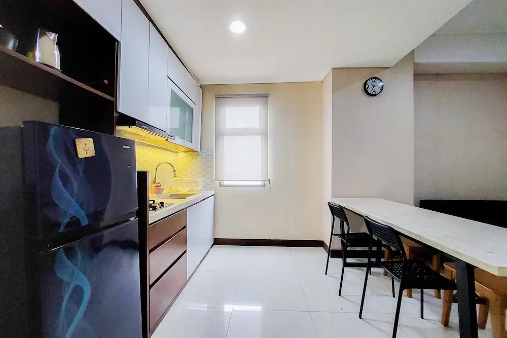 Comfort and Modern Look 2BR Apartment Springwood Residence