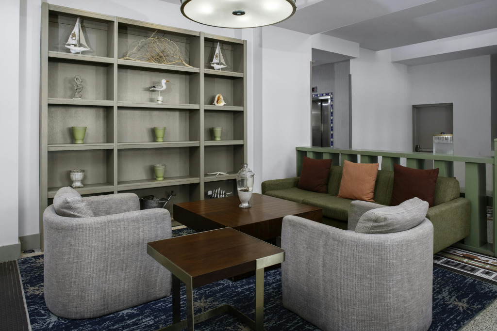 Hilton Garden Inn Miami South Beach