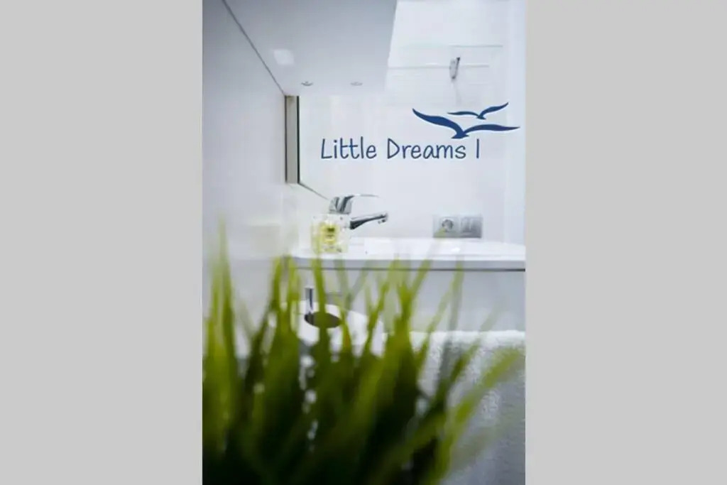 Amazing Little Dreams I- Sea View - wifi free