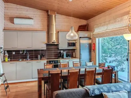 Holiday Home Sydänhovi