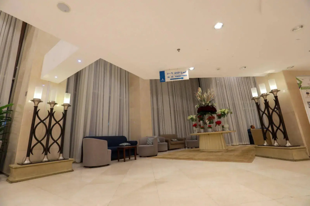 Nawazi Towers Hotel