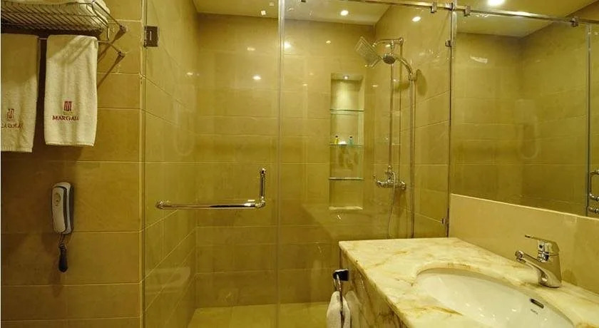 The Nishat Hotel Margala