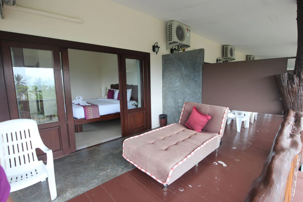 Krabi Klong Muang Bay Resort