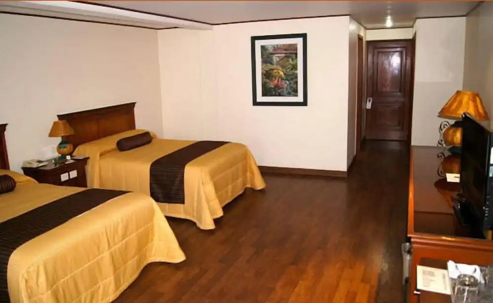 Suites Colibri