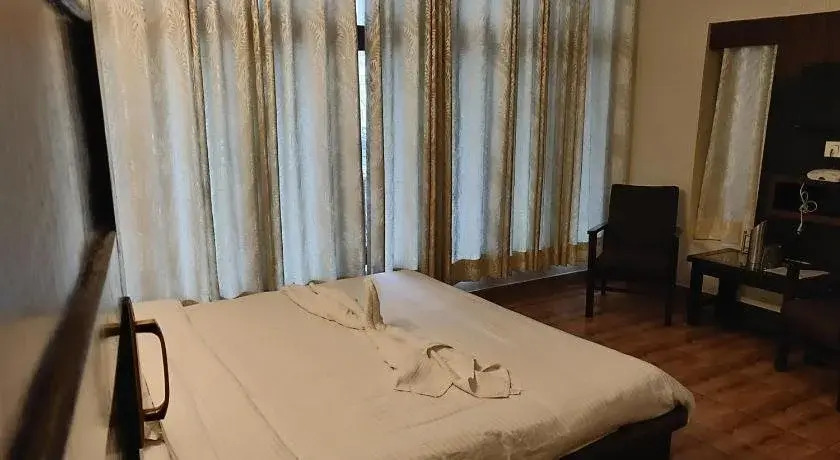 Hotel Blue Heaven Manali Mall Road