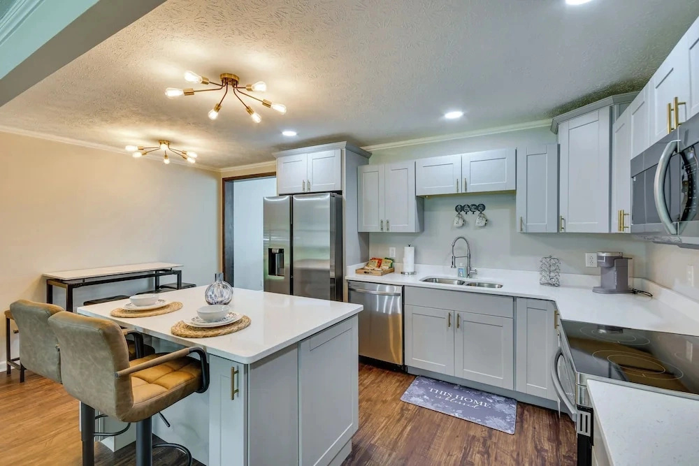 Family-friendly Tuskegee Home: 3 Mi to University