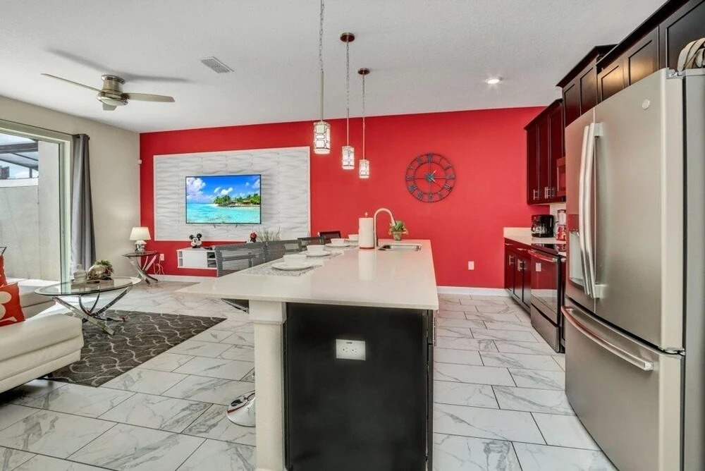 Storey Lake Amazing Resort 4 Bedroom Home! 4 Townhouse by Redawning