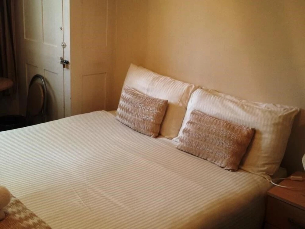 Whitechapel Rooms