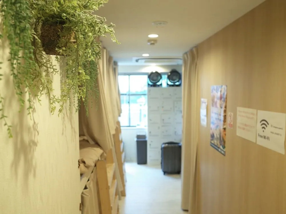 bnb+ Trip Community Tokyo - Adult Only Hostel