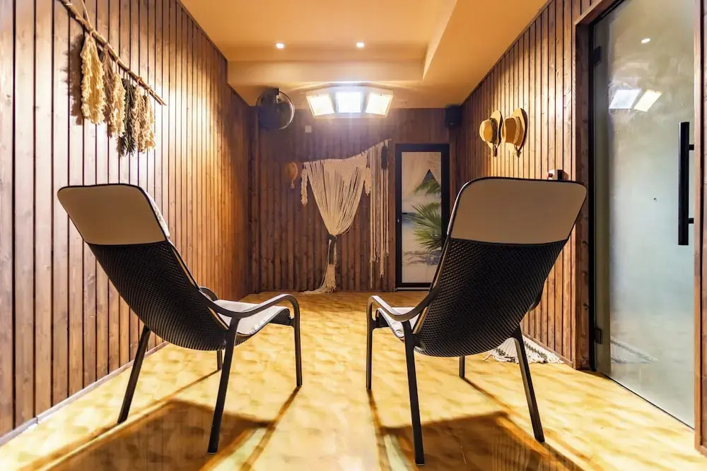 Natura All Seasons Boutique Hotel