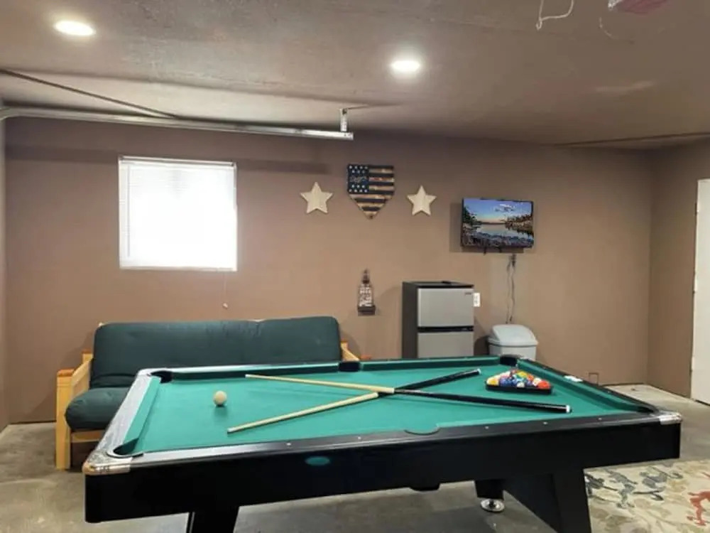 Country Bear Inn