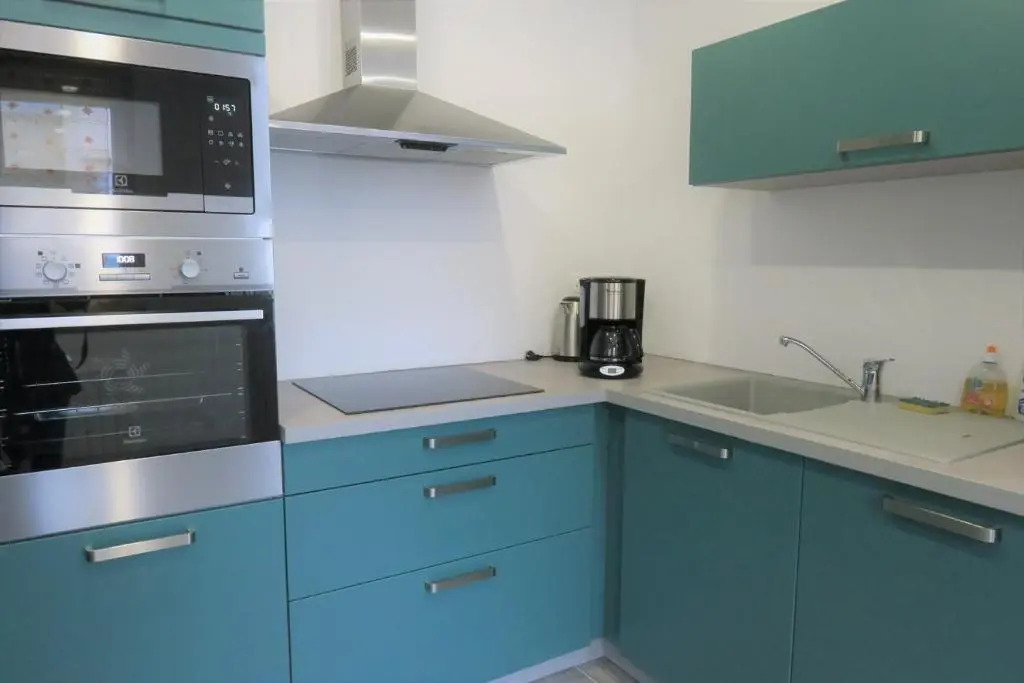 Appartement rénové avec WIFI bien équipé au centre ville de PERROS-GUIREC - Ref 940
