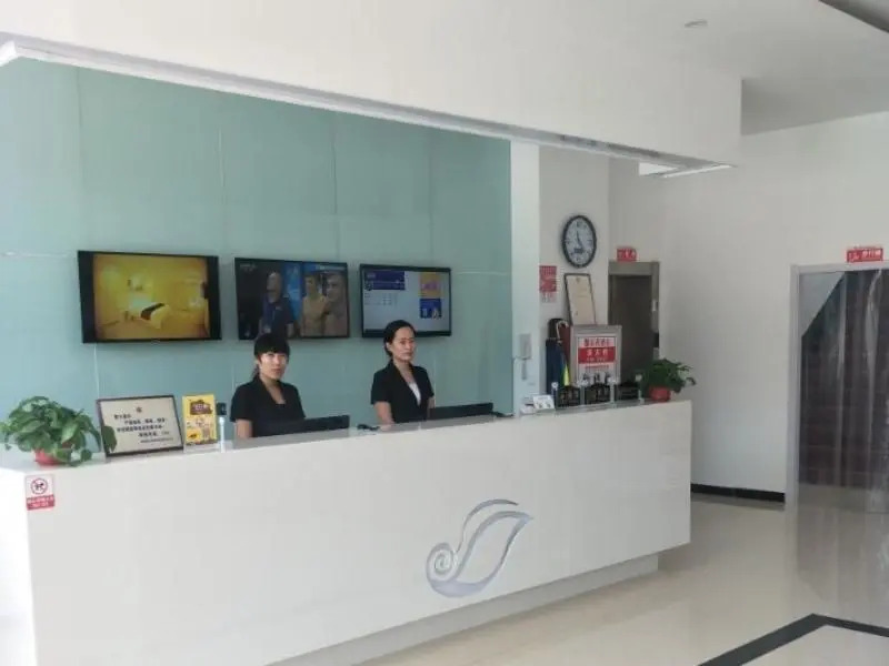 Shell Handan Quzhou Town Zhenxing Road Hotel