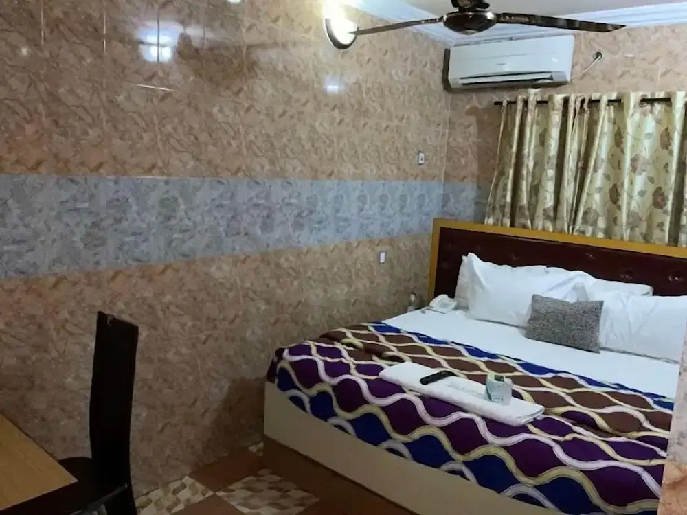 Somewatt Fresh Hotel