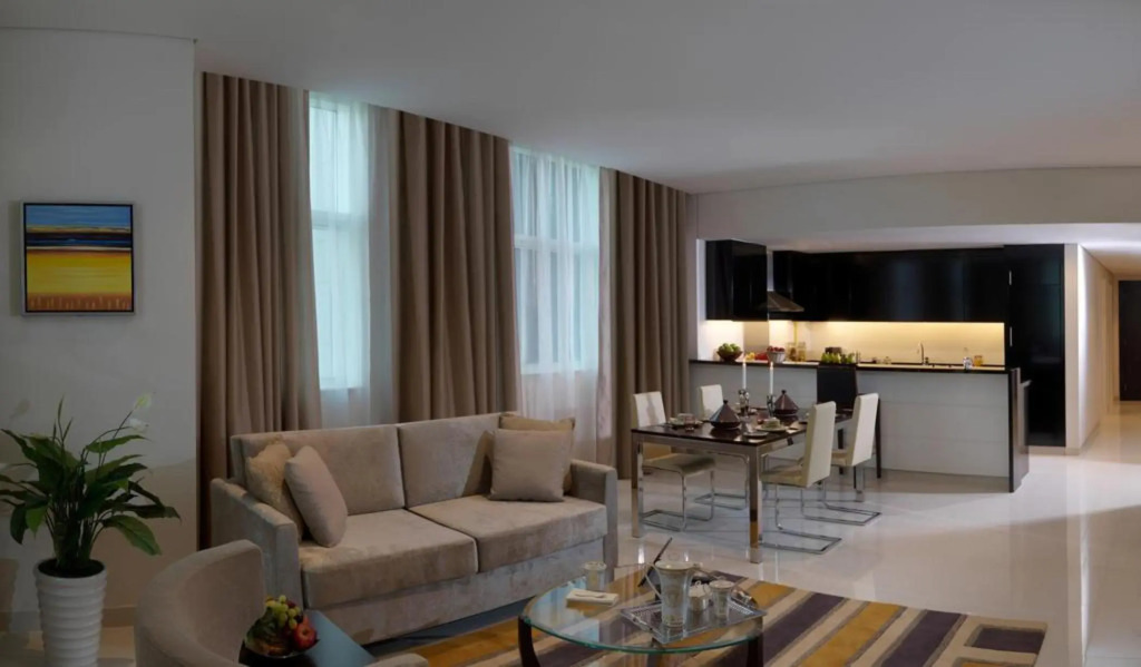 DAMAC Maison Cour Jardin