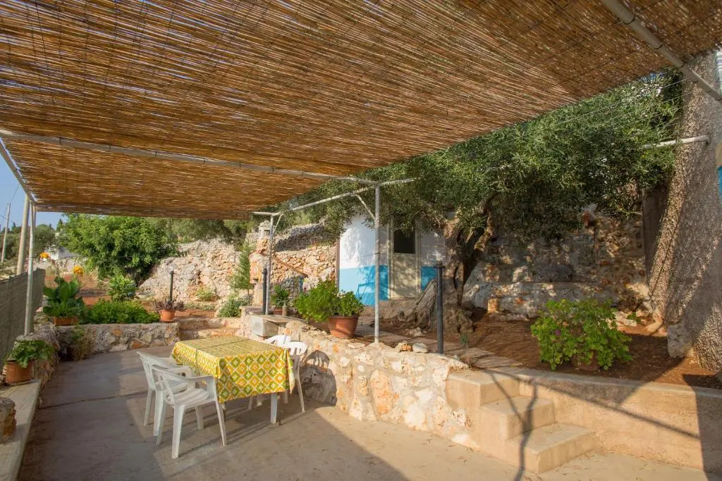 Dimora ideale SALENTO3 per coppia vista mare mozzafiato immersa nel verde per gli amanti della tranquilità